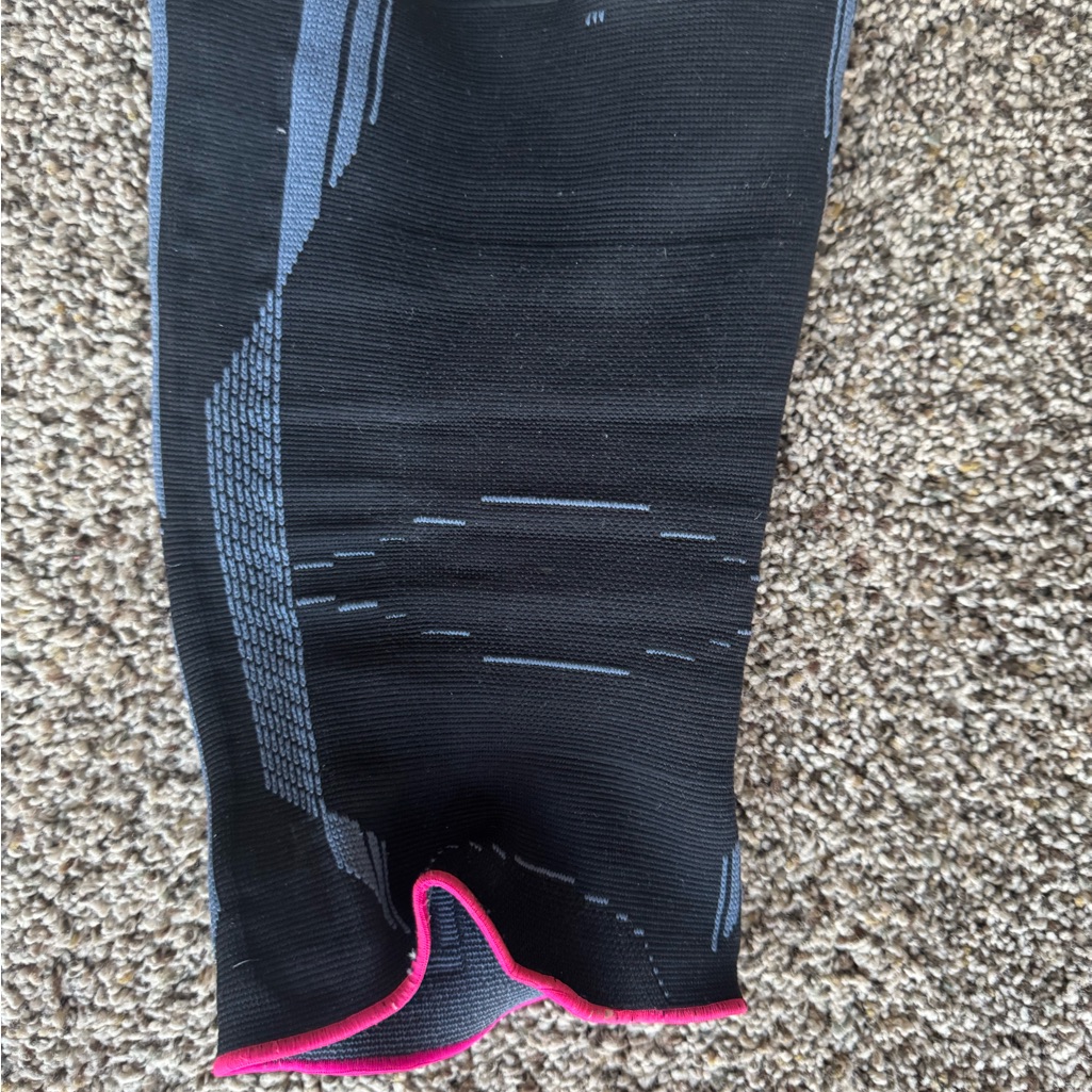 Genumedi Knee Brace
